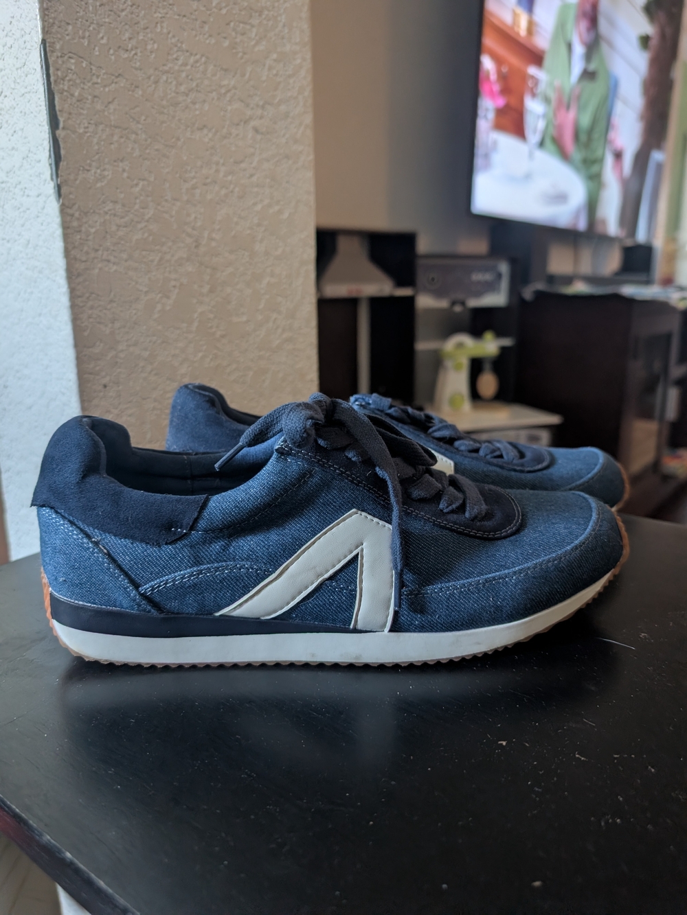 Women's Casual Navy Canvas Lace-Up Sneakers